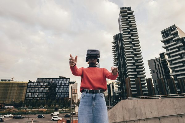 Discover techwear: the next evolution in functional fashion